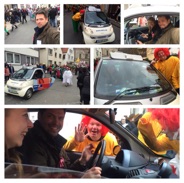 Arne Heger mit dem kleinsten Ü-Wagen des Westdeutschen Rundfunks (WDR) im Steinheimer Karneval am Rosenmontag